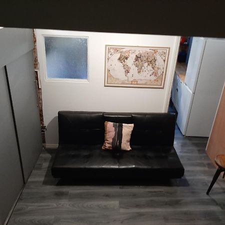 Single Bedrooms With Wifi And Underbed 10 ロンドン エクステリア 写真
